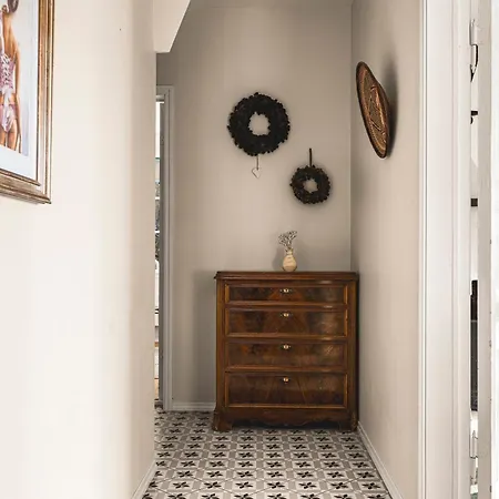 A Dream With Spectacular Views - New!