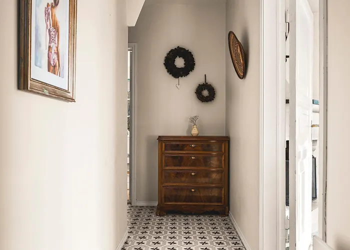 A Dream With Spectacular Views - New!